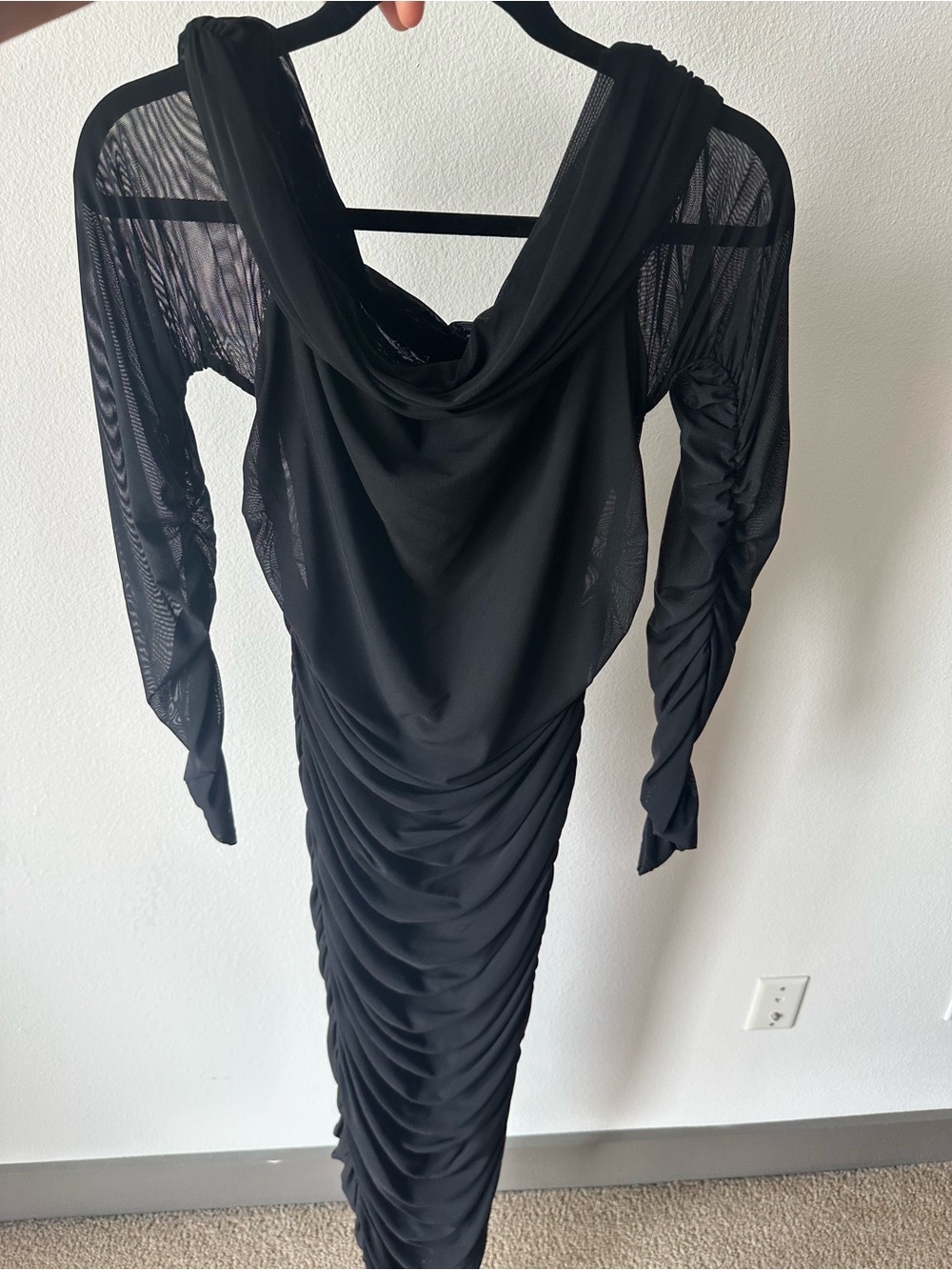 Fashion Nova Top Trend Ruched Maxi Dress - Black - Picture 3 of 4